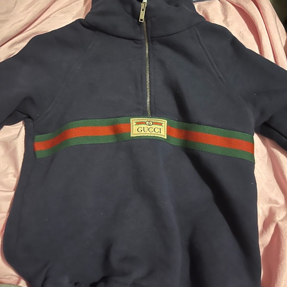 Gucci - Picture 2 of 2